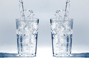 vacos llenos de agua