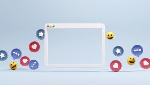 Mi pareja no me tiene en redes sociales, ¿me tengo que preocupar?