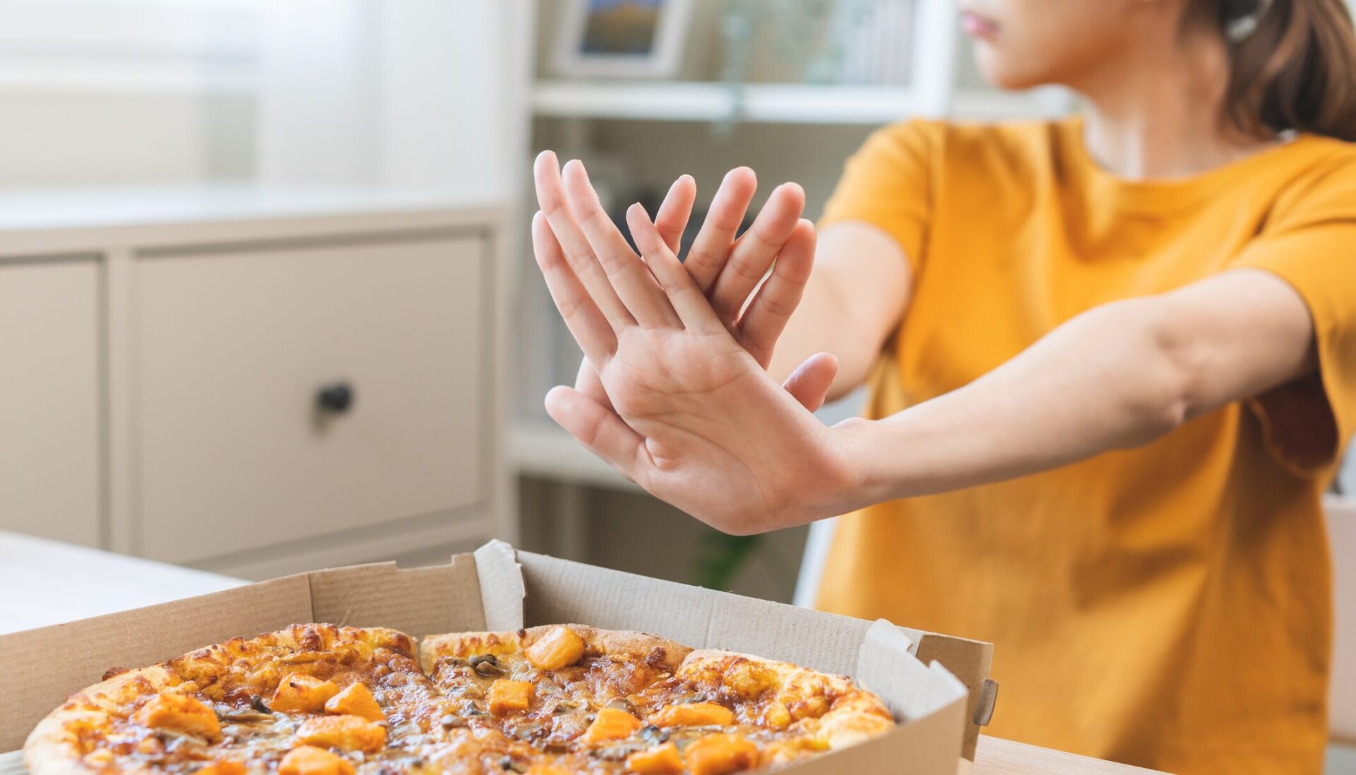 10 cosas que lastiman tu estómago ¡No le des en la torre a tu panza!