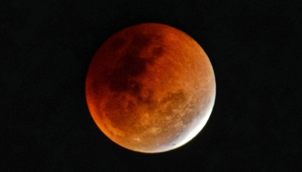 Energía del Eclipse Lunar del 14 de marzo por Óscar Soto