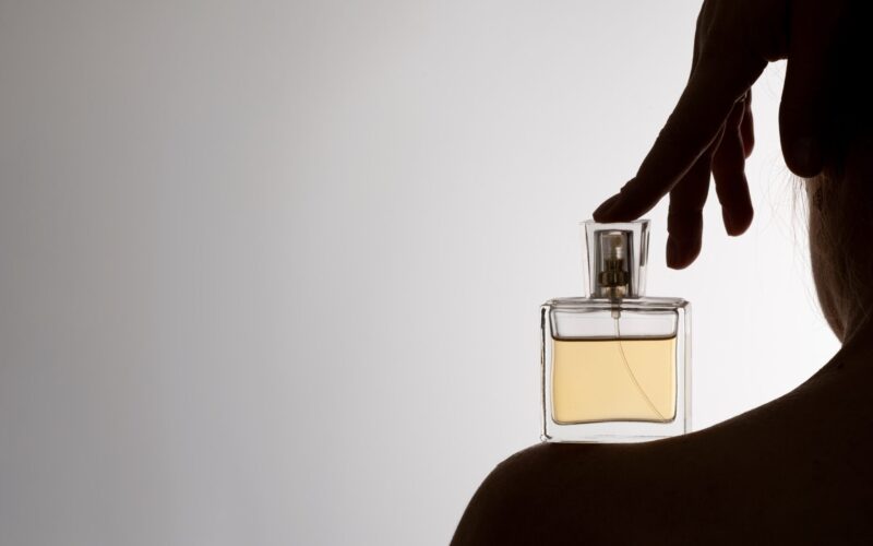 Perfumes que harán que todos te volteen a ver