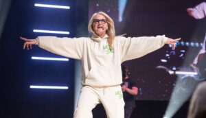 ¿Cómo crear un hábito que dure? Usa el método de 5 pasos de Mel Robbins