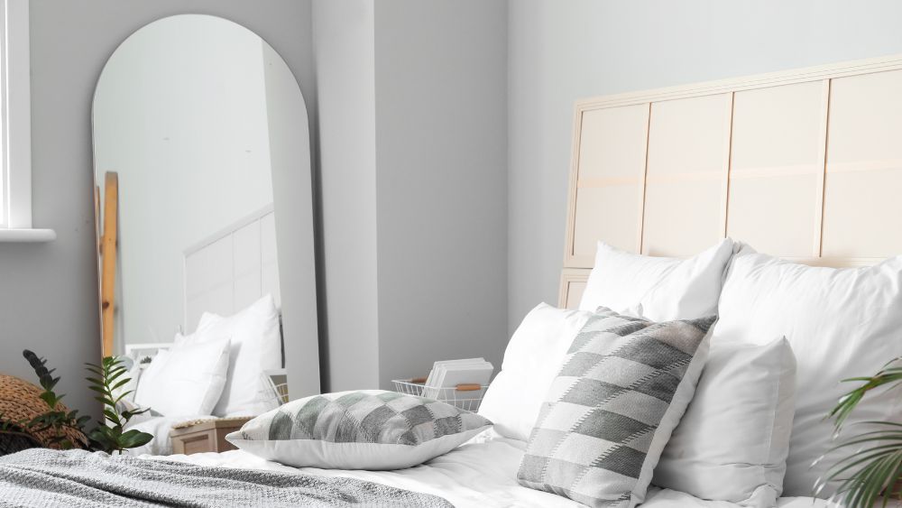 ¿Es malo dormir con un espejo en tu cuarto? ¡Hay problemas con la energía!