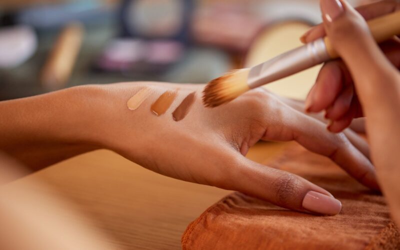Maquillaje que no le da en la torre a tu piel