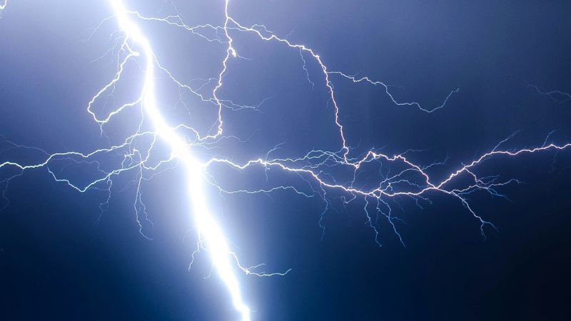 ¿Por qué un rayo puede generar un microsismo?